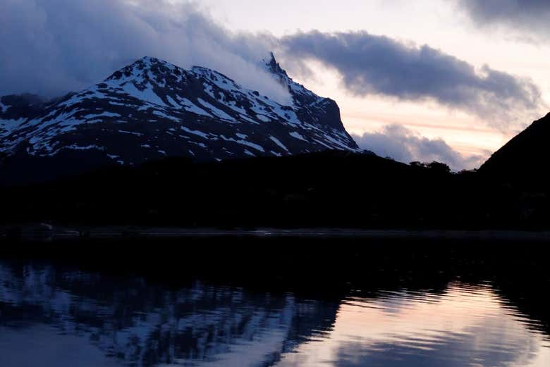 Trekking al atardecer hasta la Laguna Esmeralda