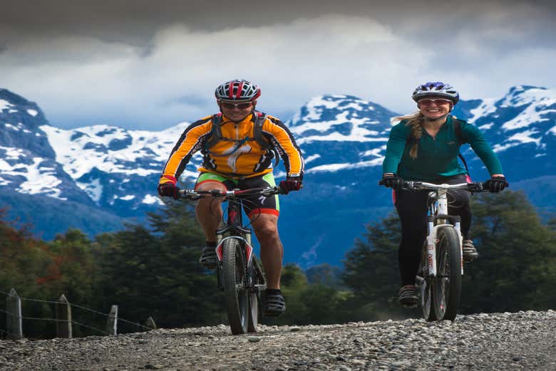 Cruce andino por los lagos de la cordillera de los Andes