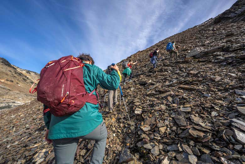 Trekking por la Laguna Turquesa y el Monte Carbajal