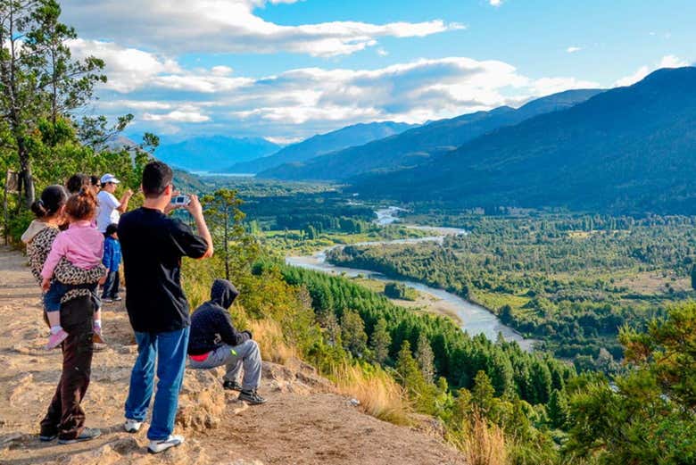 Excursión a El Bolsón y el lago Puelo