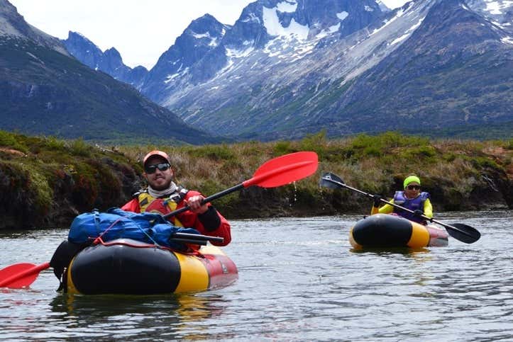 Packrafting en el río Olivia
