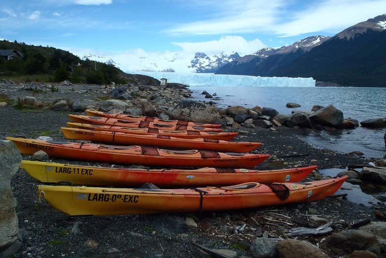 Tour en kayak por el glaciar Perito Moreno