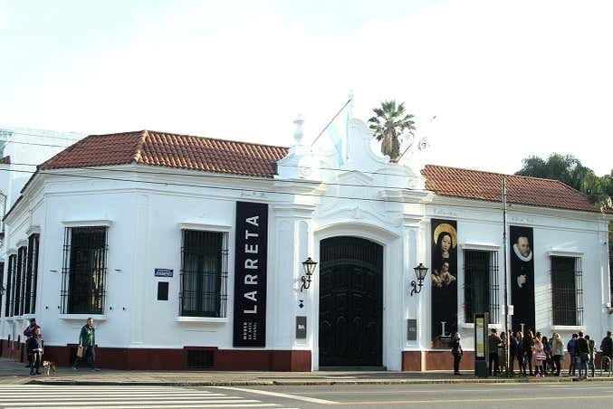 Tour por el Barrio Chino y el parque Barrancas de Belgrano