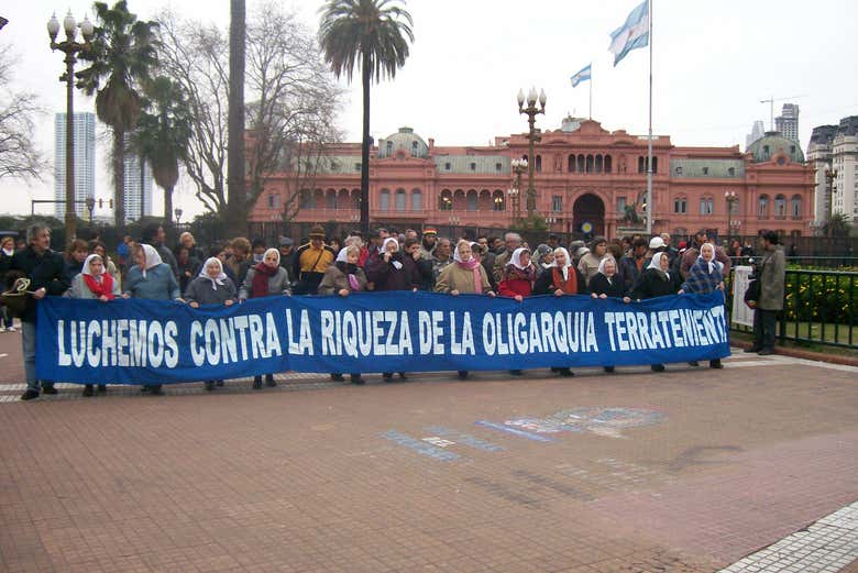 Tour por el Buenos Aires político