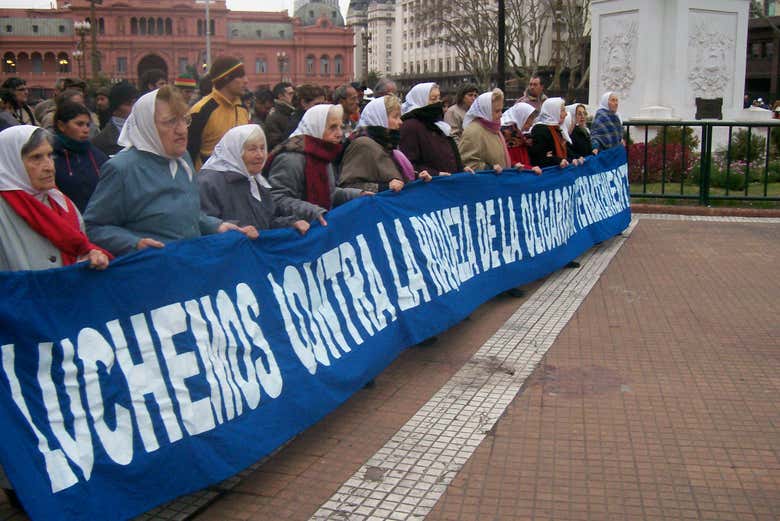 Tour por el Buenos Aires político