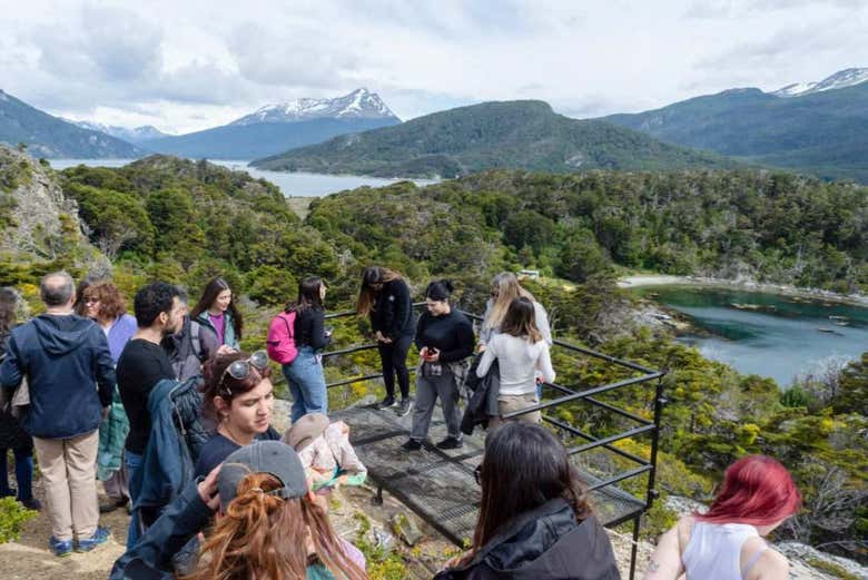 Tour por Tierra del Fuego + Barco a la isla Redonda