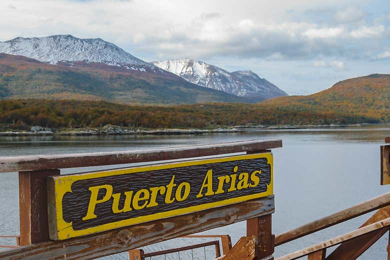 Tour por Tierra del Fuego + Barco a la isla Redonda