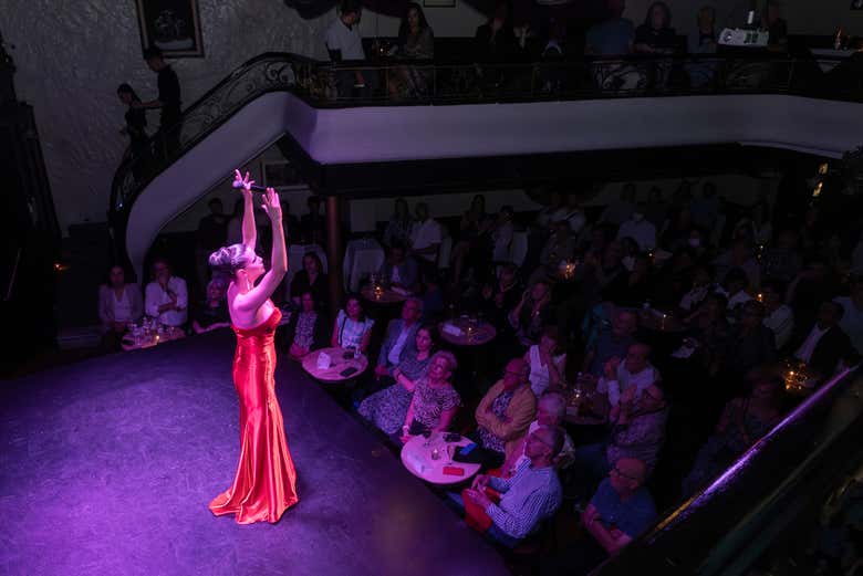 Espectáculo de tango en El Viejo Almacén