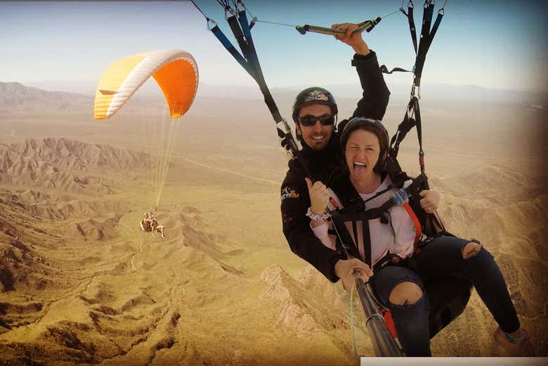 Vuelo en parapente por Mendoza