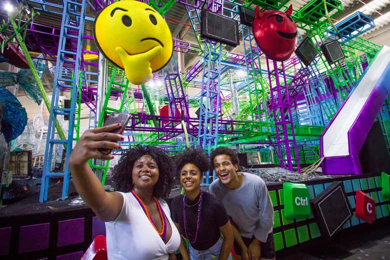 Tour por los bastidores del carnaval de Río