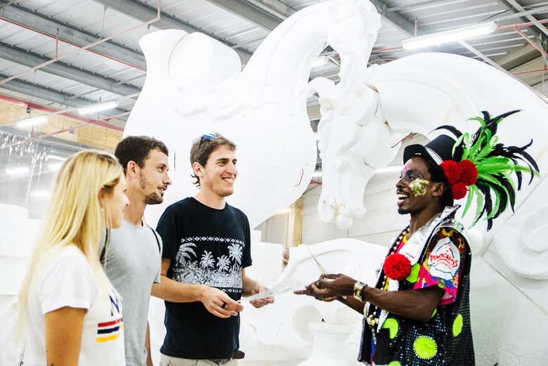 Tour por los bastidores del carnaval de Río