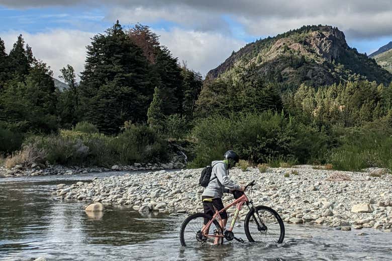 Tour en bicicleta por Colonia Suiza y Villa Los Coihues
