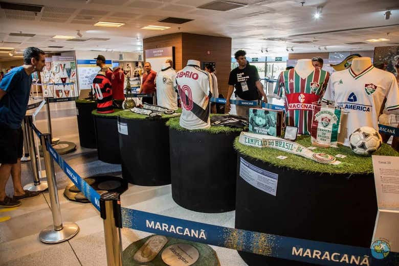 Tour por el estadio Maracaná + Cidade do Samba
