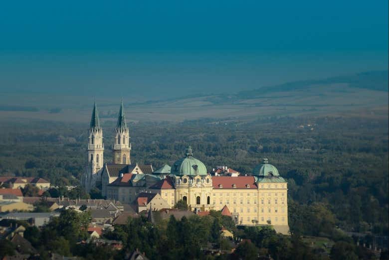 Entrada al monasterio de Klosterneuburg
