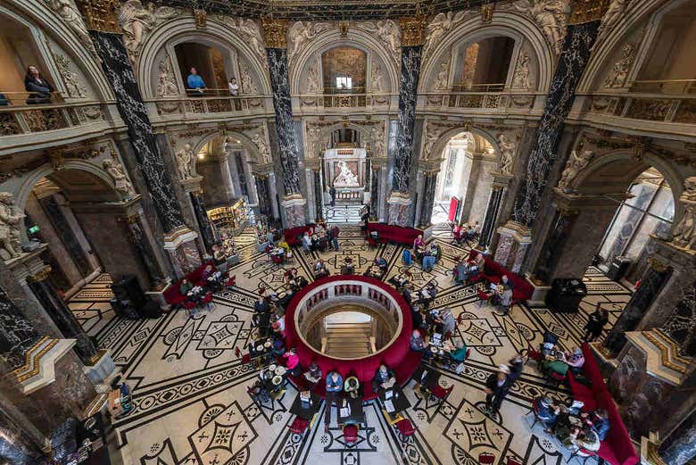 Entrada al Kunsthistorisches Museum, el Museo de Historia del Arte de Viena