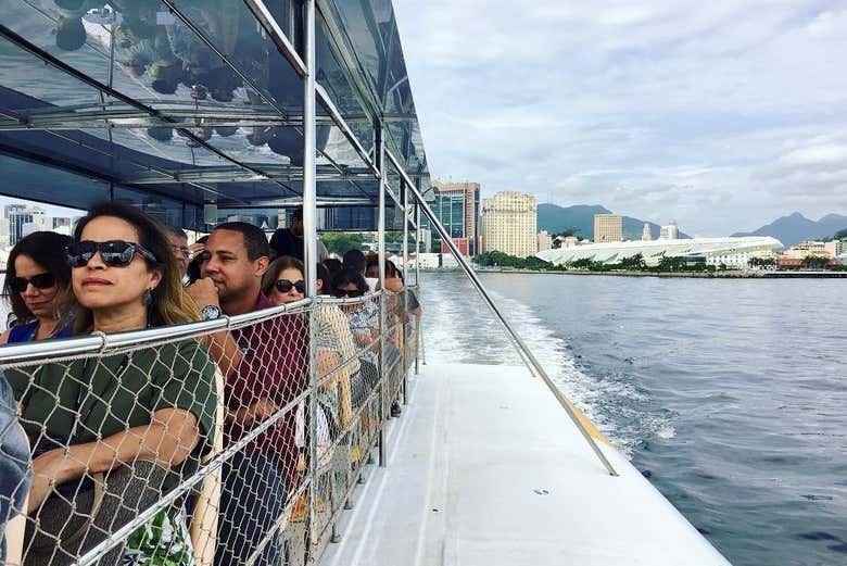 Paseo en catamarán por la bahía de Guanabara + Museo del Mañana
