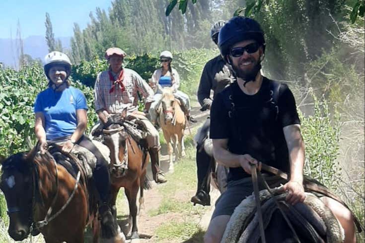 Paseo a caballo por Lunlunta