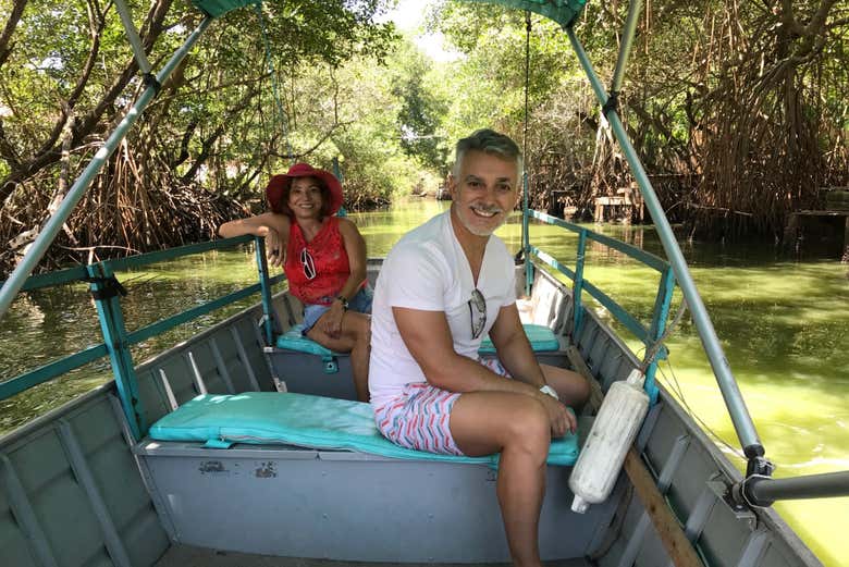 Tour por Barra da Tijuca y la isla de Gigóia