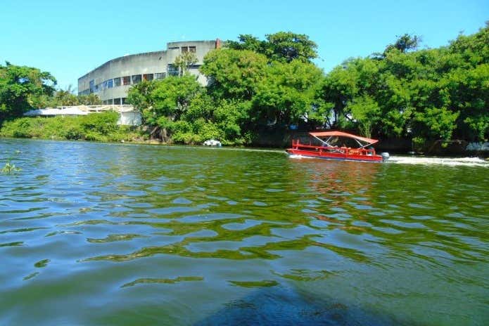 Tour por Barra da Tijuca y la isla de Gigóia