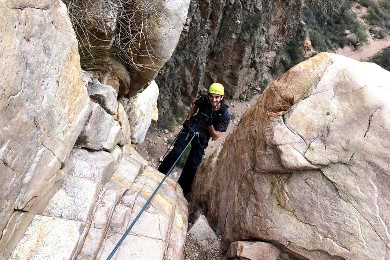 Trekking y rápel en Cacheuta + Aguas termales