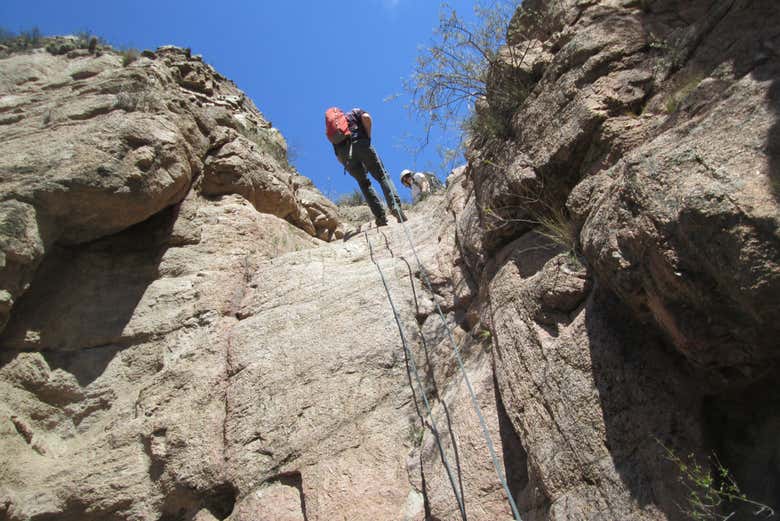 Trekking y rápel en Cacheuta + Aguas termales