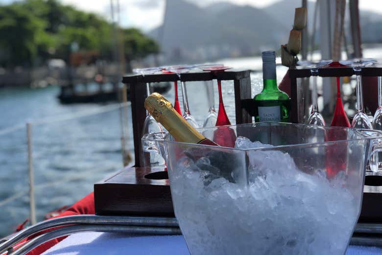 Alquiler de barco con patrón