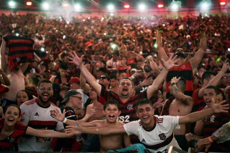 Partido de fútbol en Río de Janeiro con guía local