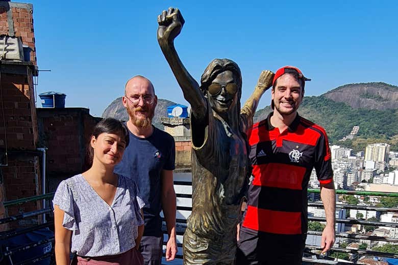 Tour por la favela Santa Marta con comida o partido de fútbol