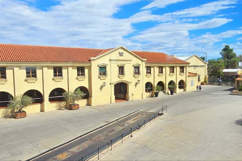 Tour por el Camino del Vino de las Grandes Leyendas del Maipú