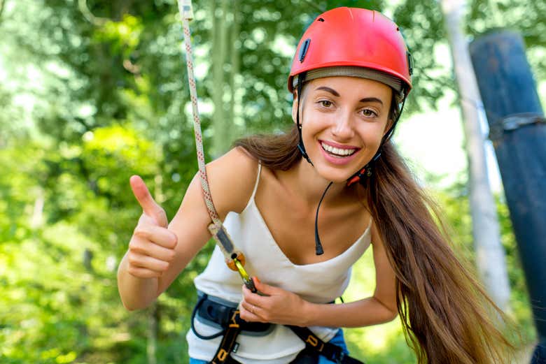 Entrada a Fly Park con transporte