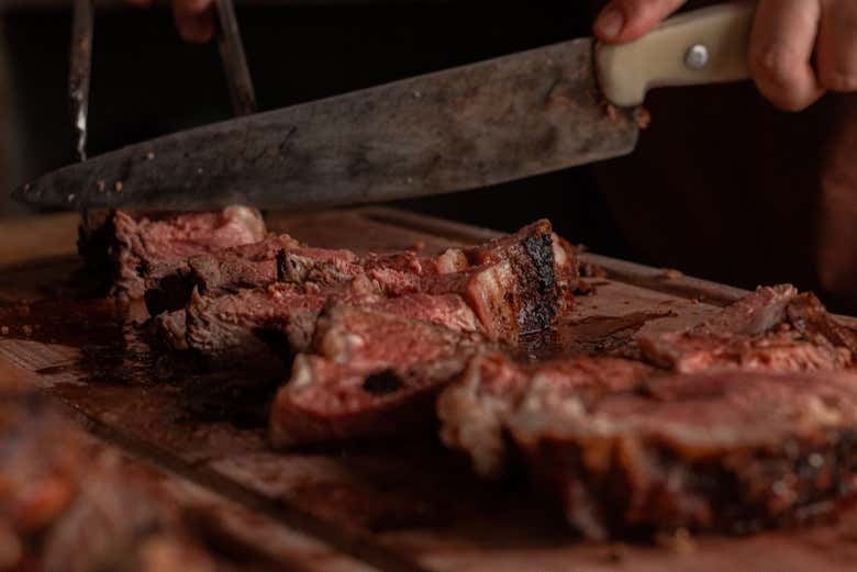 Taller de asado argentino en Mendoza
