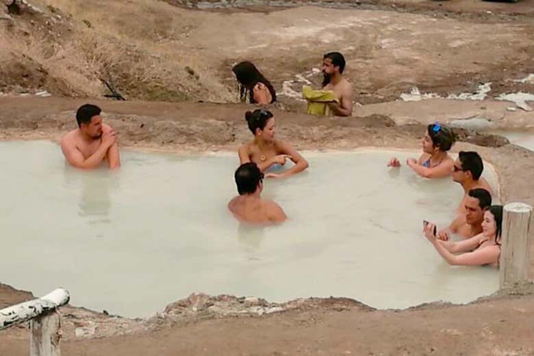 Excursión a las termas de Valle de Colina