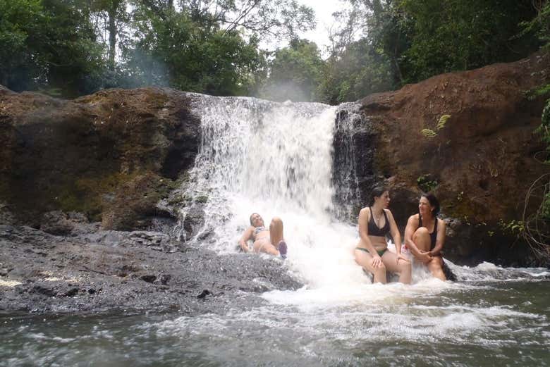 Senderismo por las cascadas secretas de Iguazú