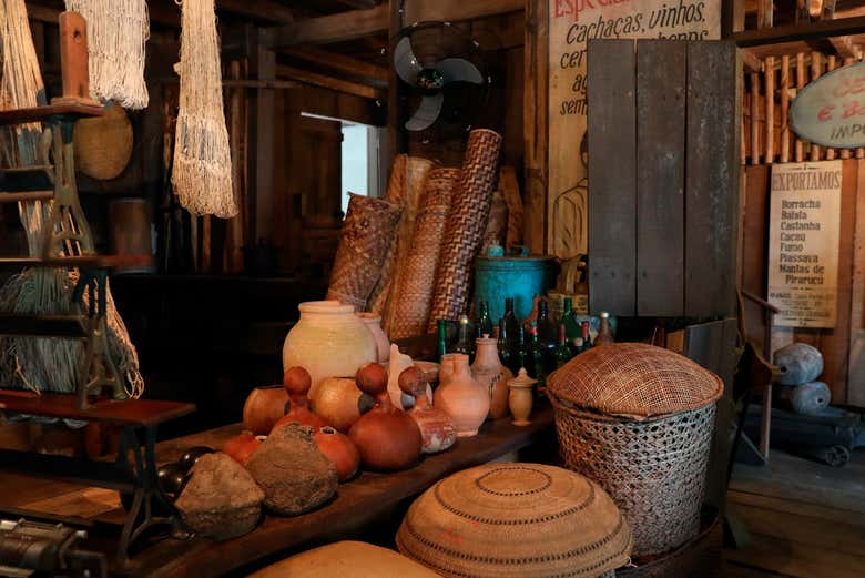 Tour por el Museo del Seringal