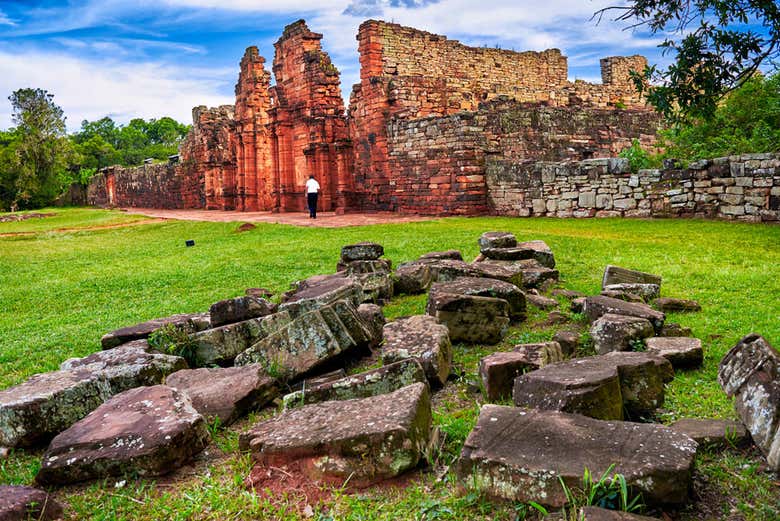 Excursión a las ruinas de San Ignacio y las minas Wanda