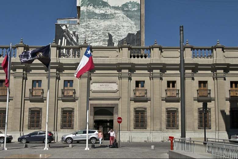 Tour por el Museo de Arte Precolombino y el Museo Histórico Nacional