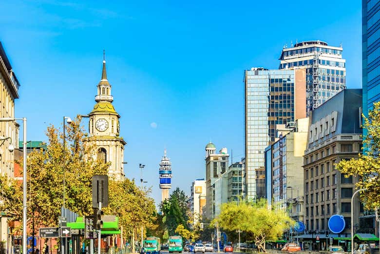Tour por Santiago + Teleférico del cerro San Cristóbal