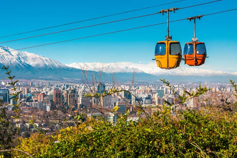 Tour por Santiago + Teleférico del cerro San Cristóbal