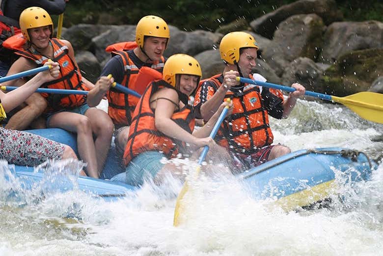 Rafting en el río Macaé