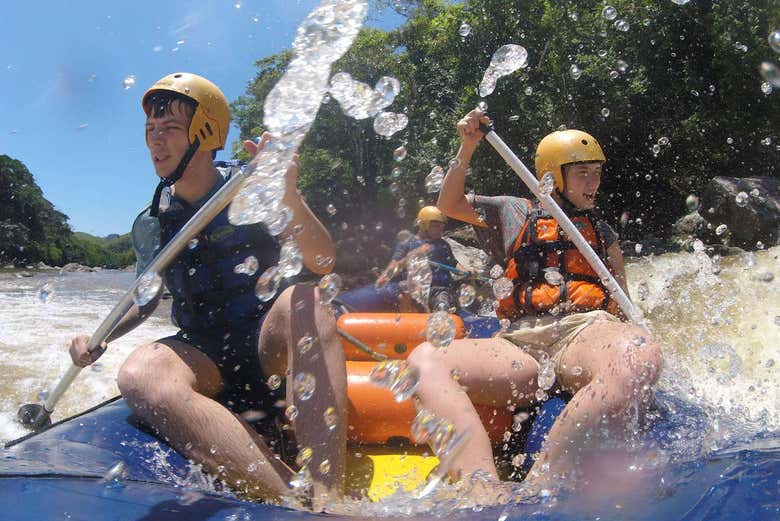 Rafting en el río Macaé