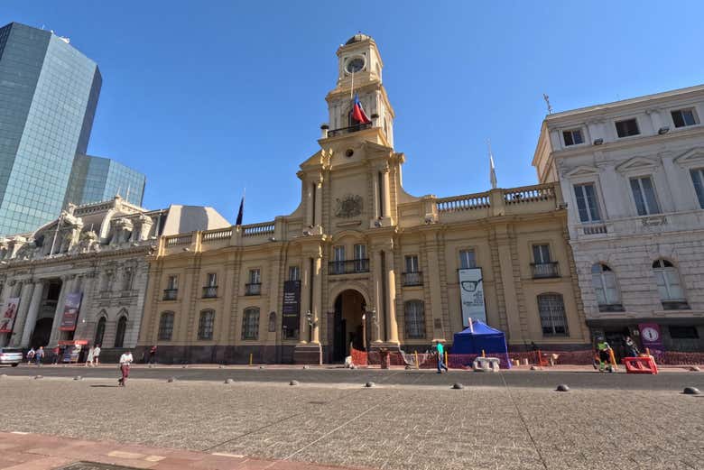 Tour por Santiago + Museo Histórico Nacional
