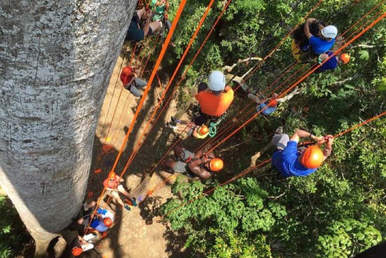 Tour de aventura en la selva amazónica