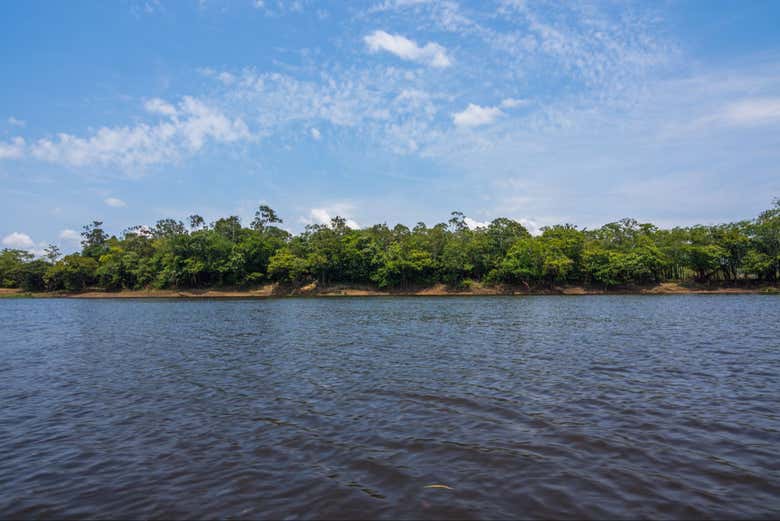 Tour de aventura en la selva amazónica