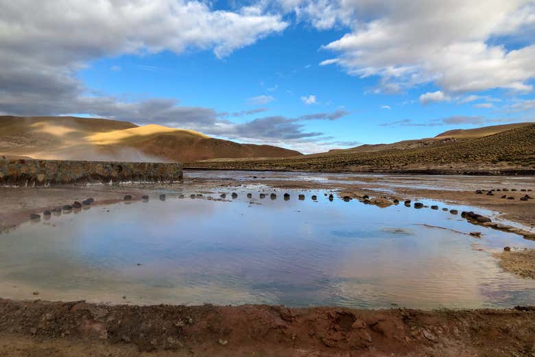 Excursión a los géiseres de El Tatio y Laguna Machuca