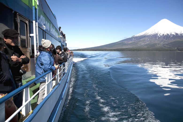 Tour por el lago Todos los Santos y Villa Peulla