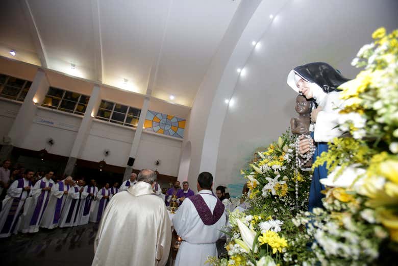 Tour por la iglesia de Bonfim y el santuario de Irmã Dulce