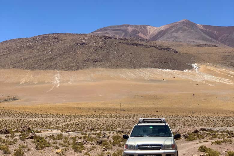 Excursión privada a Ollagüe y los salares del Alto del Loa