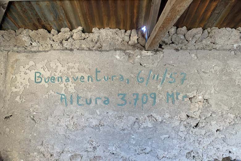 Excursión privada a Ollagüe y los salares del Alto del Loa