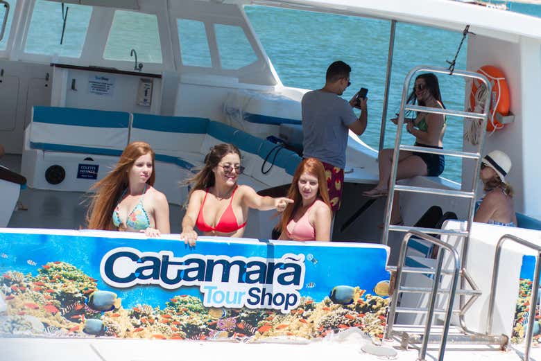 Paseo en catamarán por Búzios