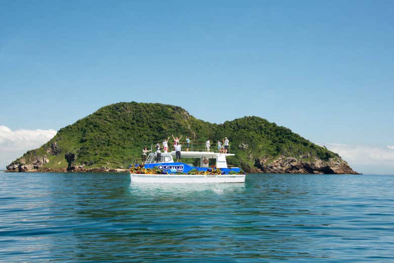 Paseo en catamarán por Búzios